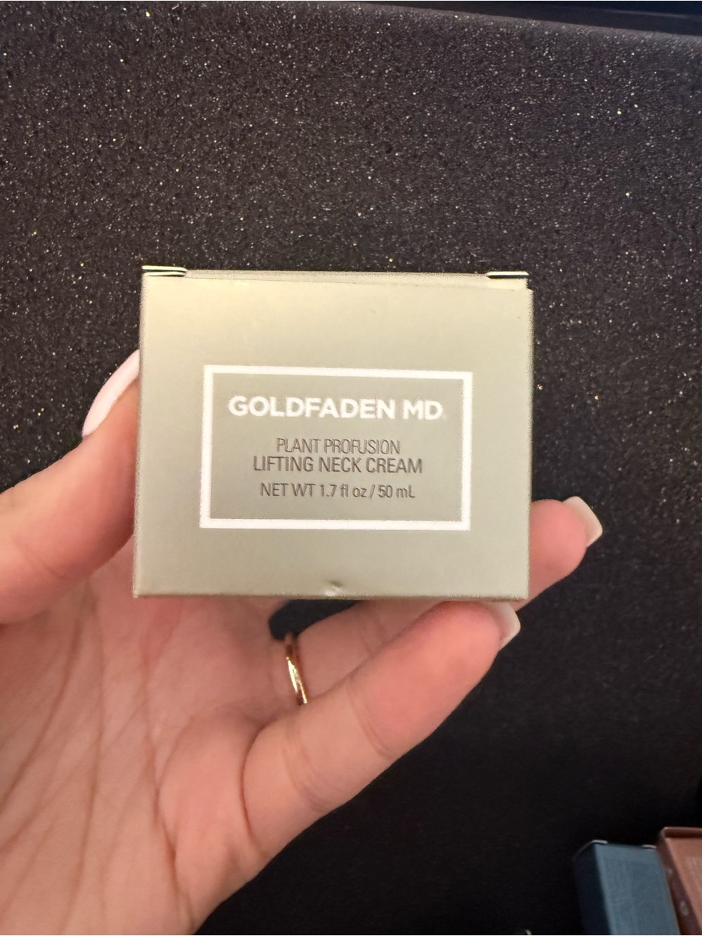 Goldfaden MD Plant ProFusion Lifting Neck Cream — silver